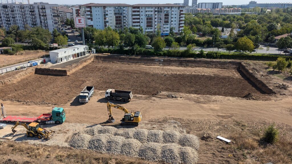 PXL 20240822 072924520