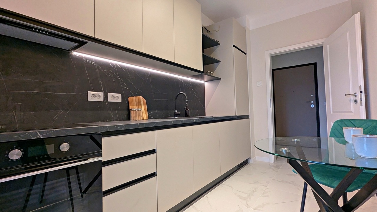 edit PXL 20251216 120511168 Large