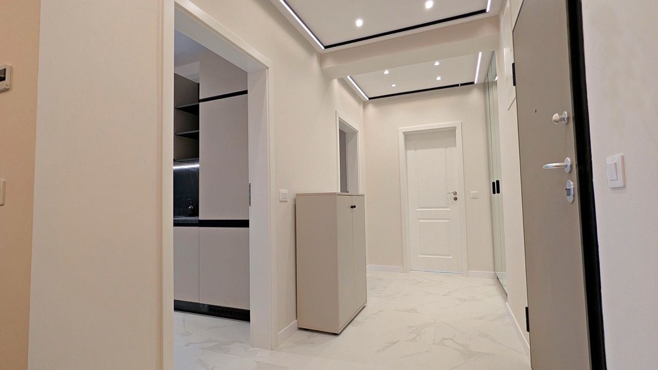 edit PXL 20251216 121904022 Large