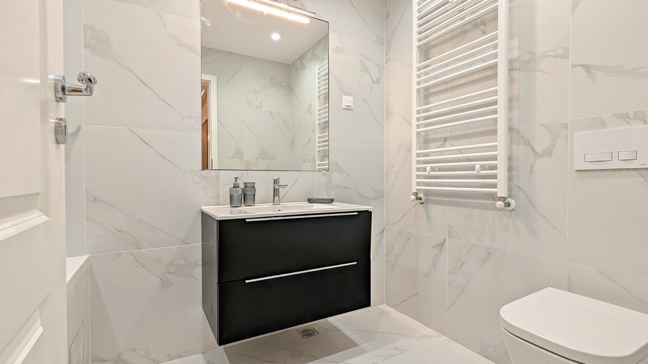 edit PXL 20251216 122200302 Large