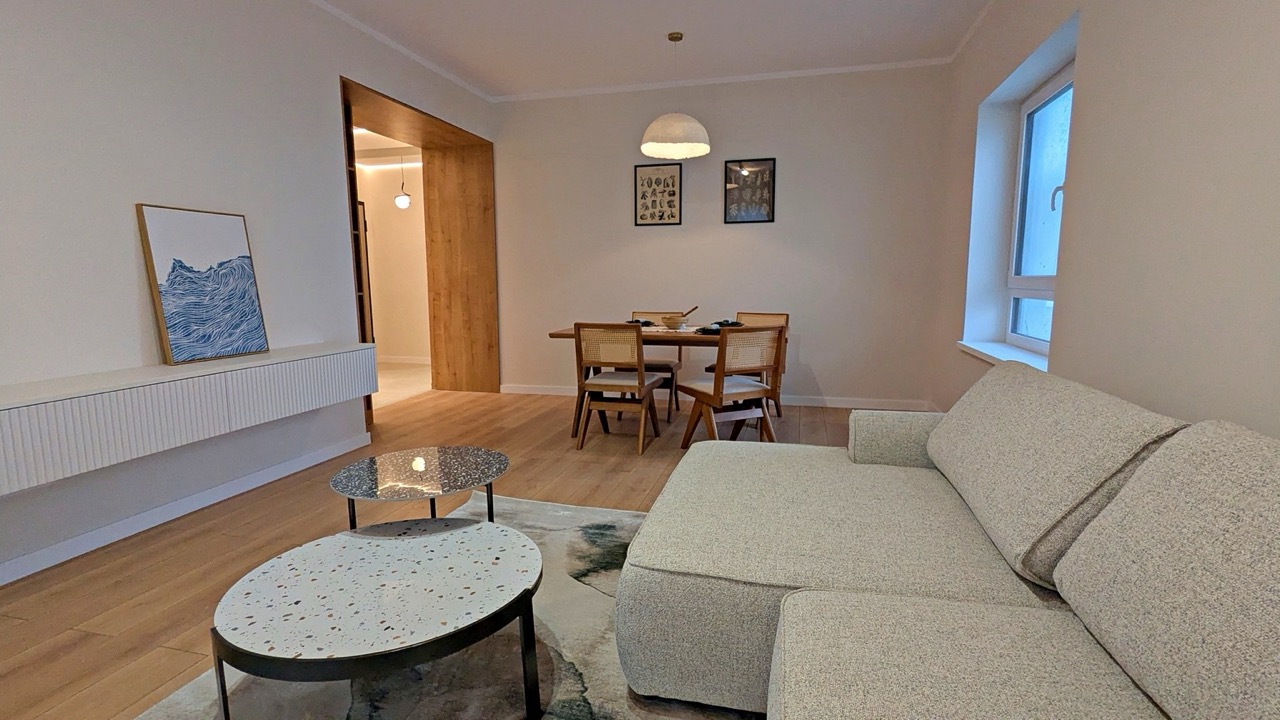 edit PXL 20251216 122806035 Large