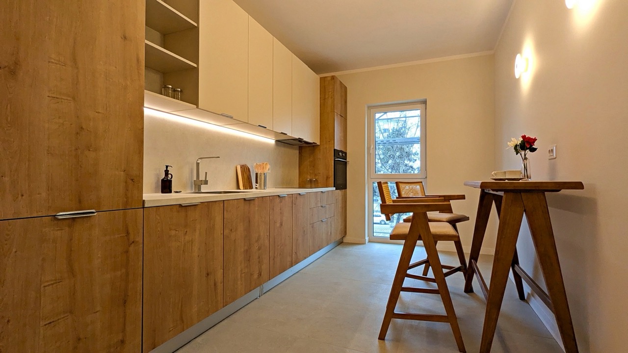 edit PXL 20251216 123224323 Large