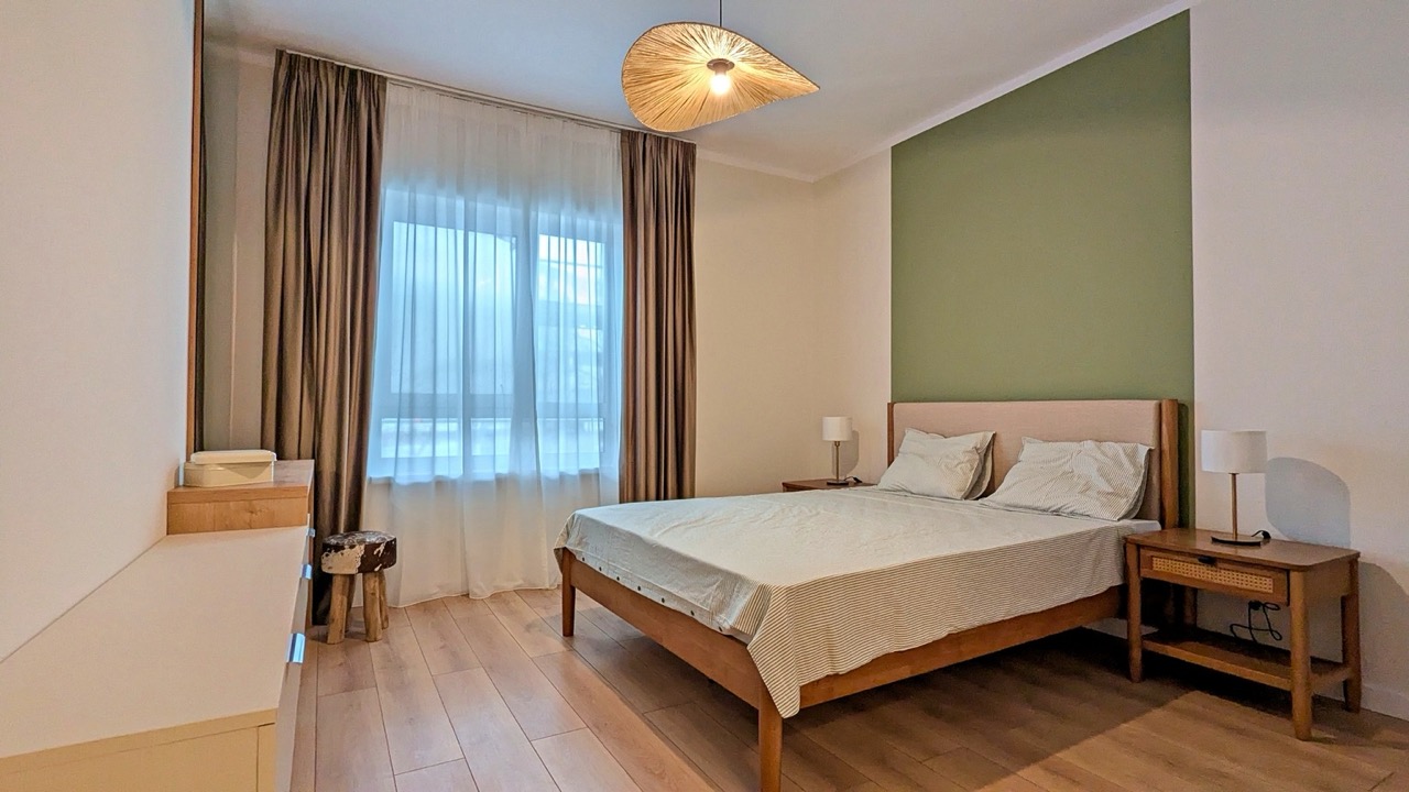 edit PXL 20251216 123450815 Large