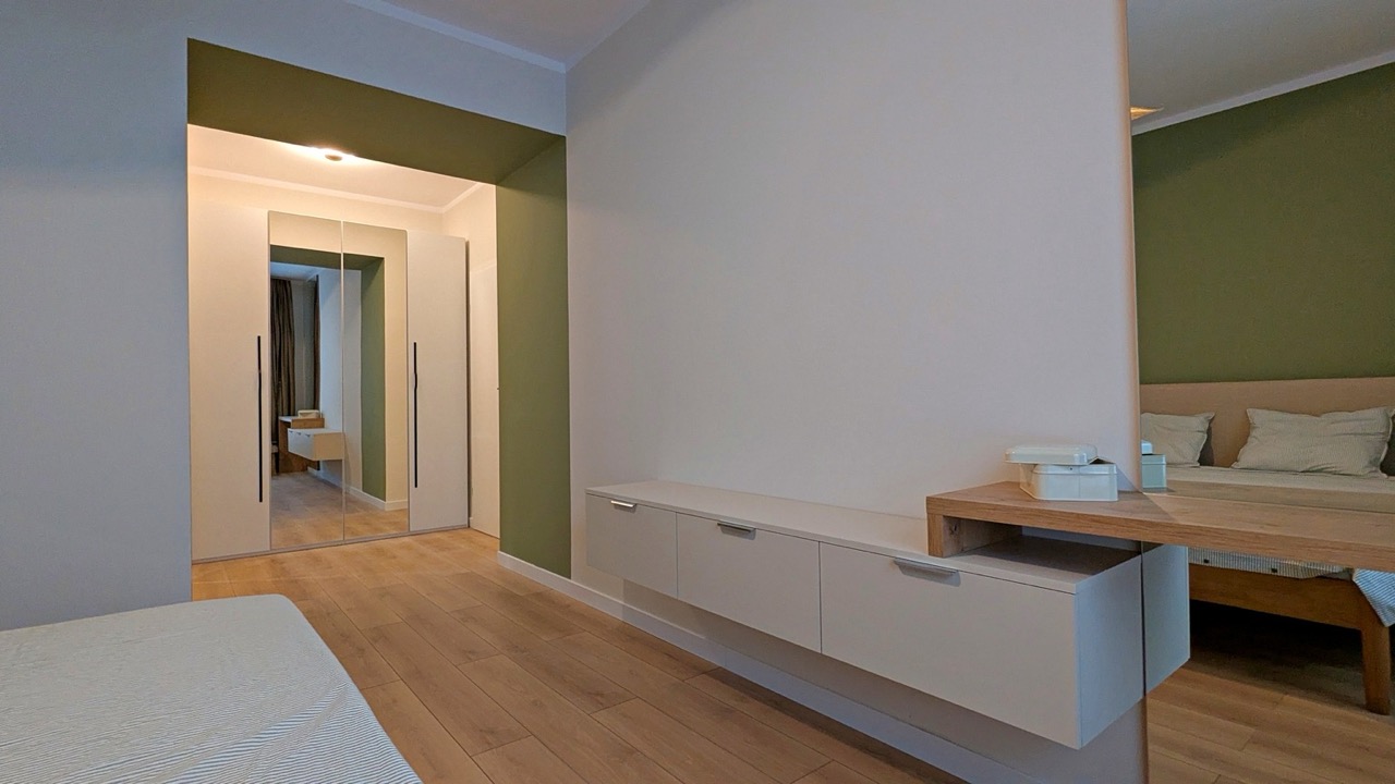 edit PXL 20251216 123538979 Large