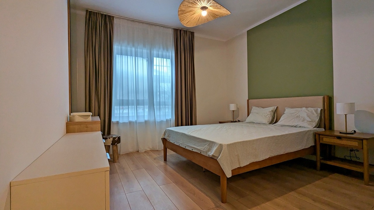 edit PXL 20251216 123751319 Large