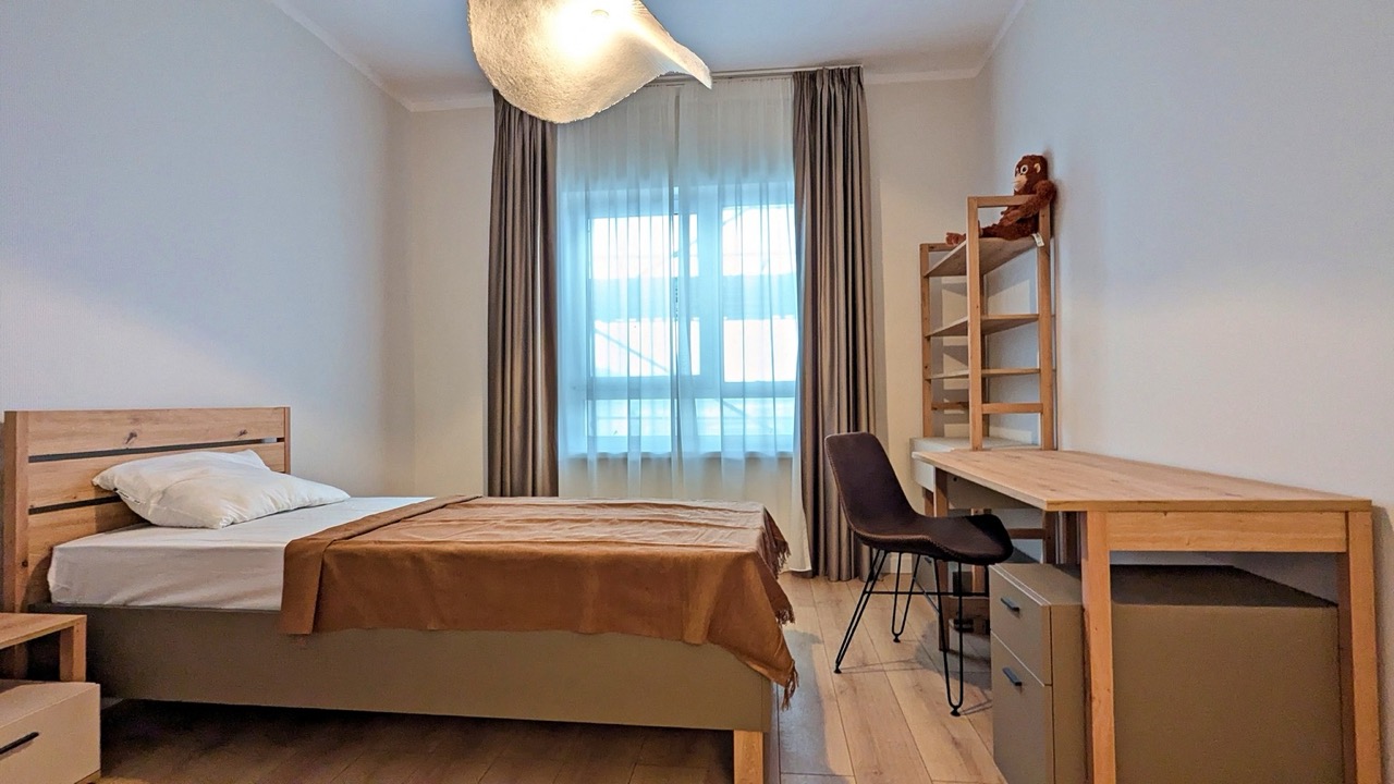 edit PXL 20251216 123837192 Large